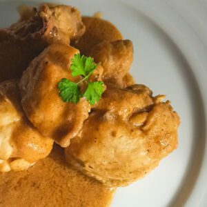 pollo en salsa de almendras (2)