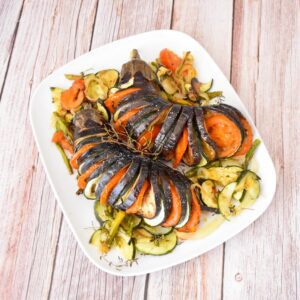 Berenjena laminada al horno con tomate y calabacin (1)