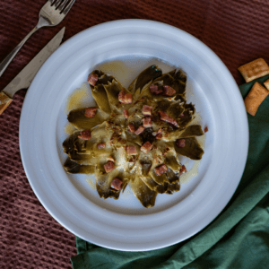 Flor de alcachofa con jamón