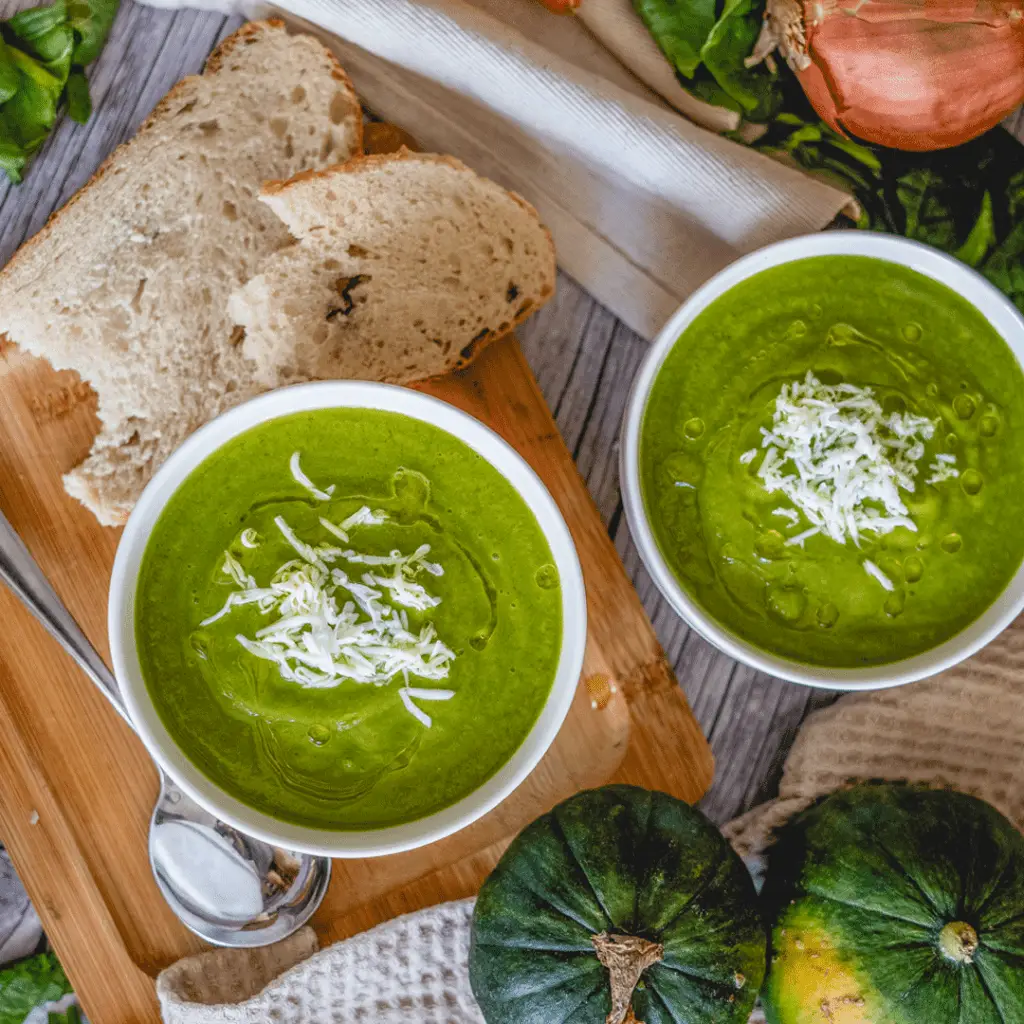crema de verduras de espinacas y zapallitos