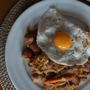 chistorra zanahoria col y huevo frito 2