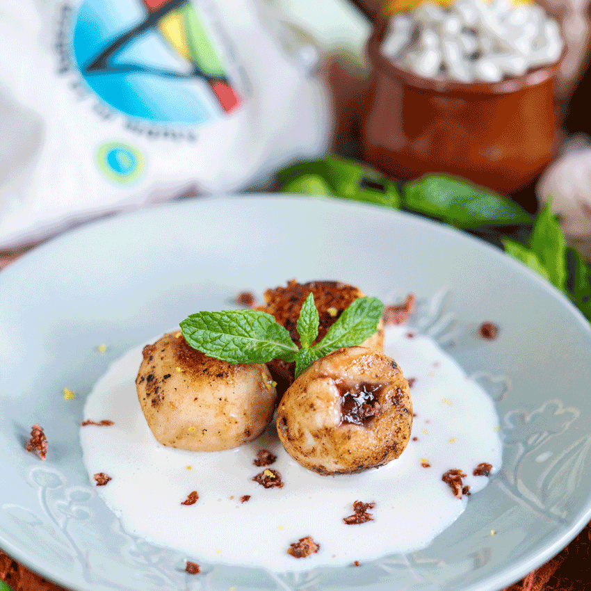mochis de alubias rellenos de fresas