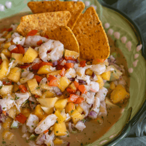 Ceviche de gambas y mango