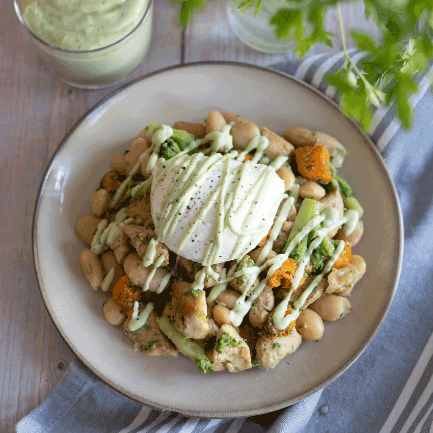 Ensalada de judiones con pollo verduras y mozarella